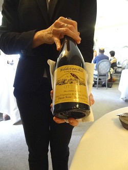 smEm[ PINOT NOIR̉摜