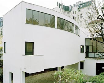 近代建築の巨匠 ル コルビュジエの5原則をこの目で フランス旅行専門店 空の旅